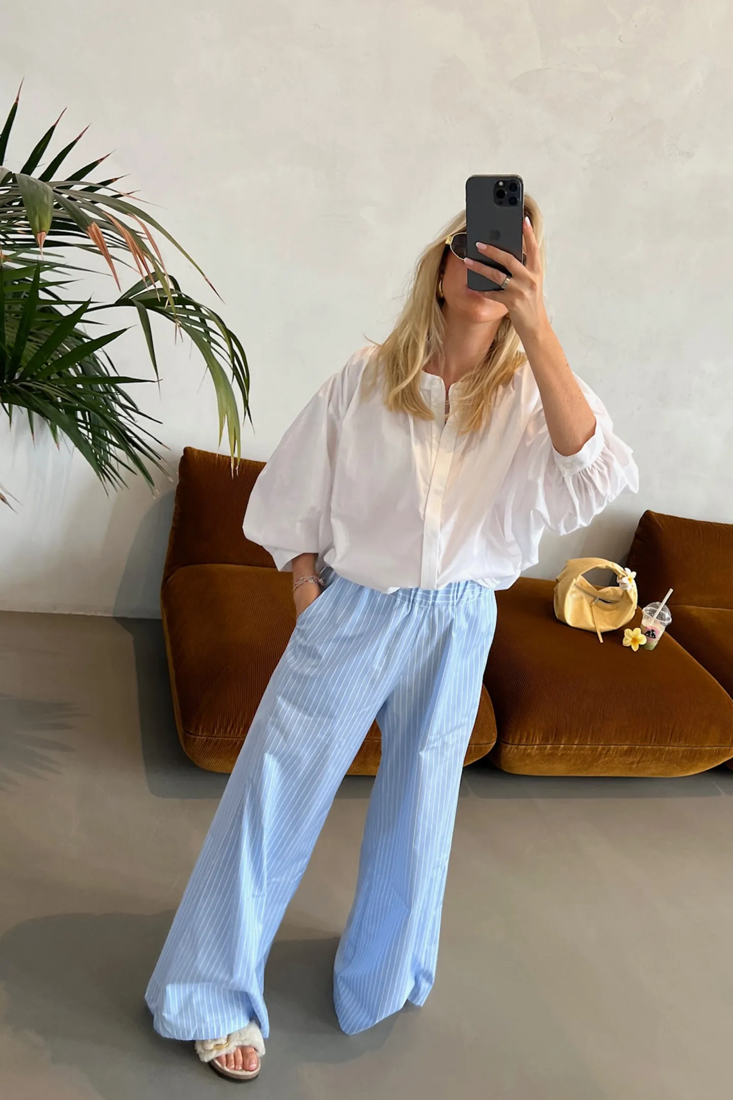 bluse_antibes_in_wei_5.webp Ladneri Blusen & Tops<Bluse Antibes in Weiß