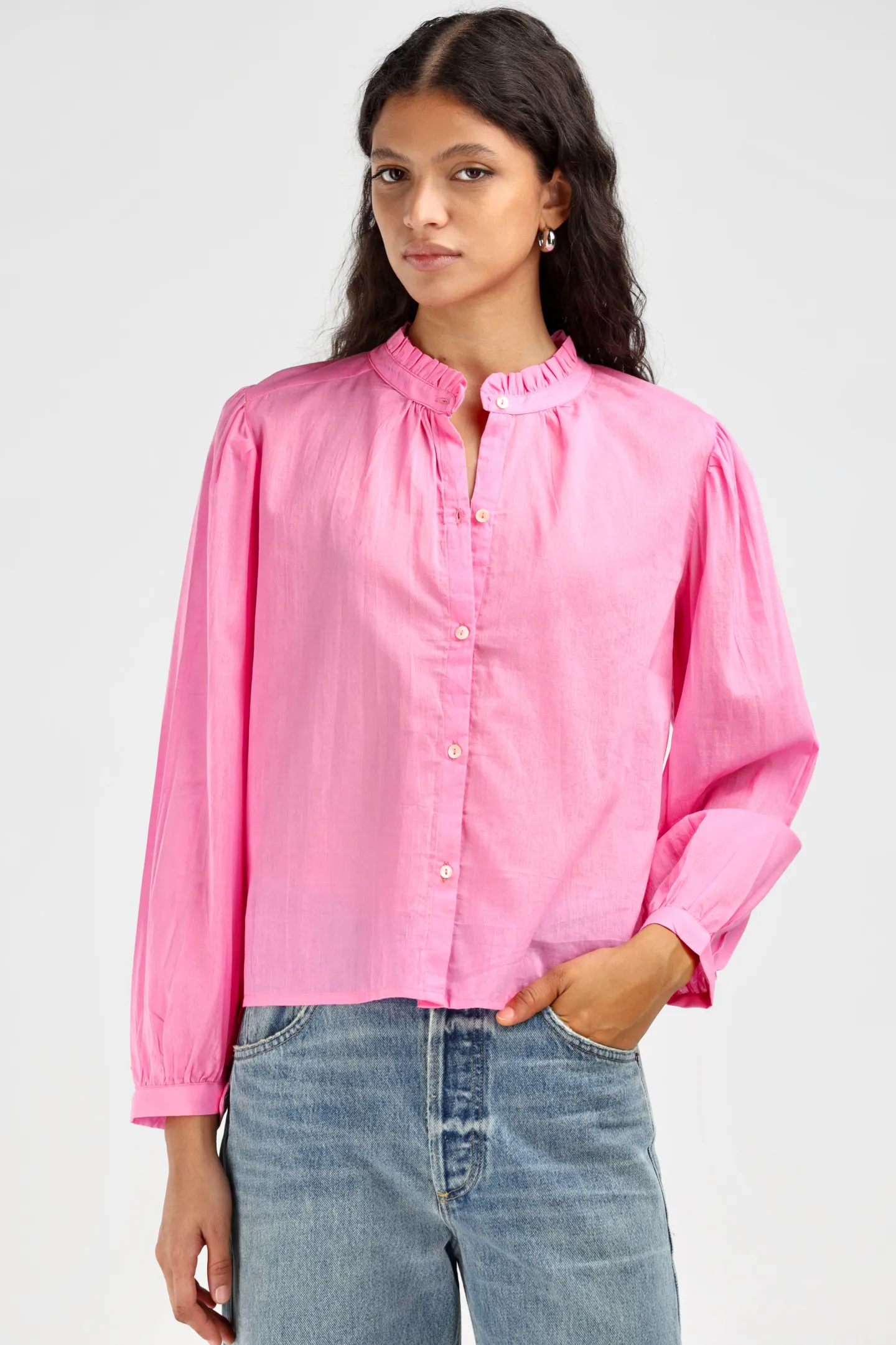 bluse_arles_in_bonbon_2.webp Ladneri Blusen & Tops<Bluse Arles in Bonbon
