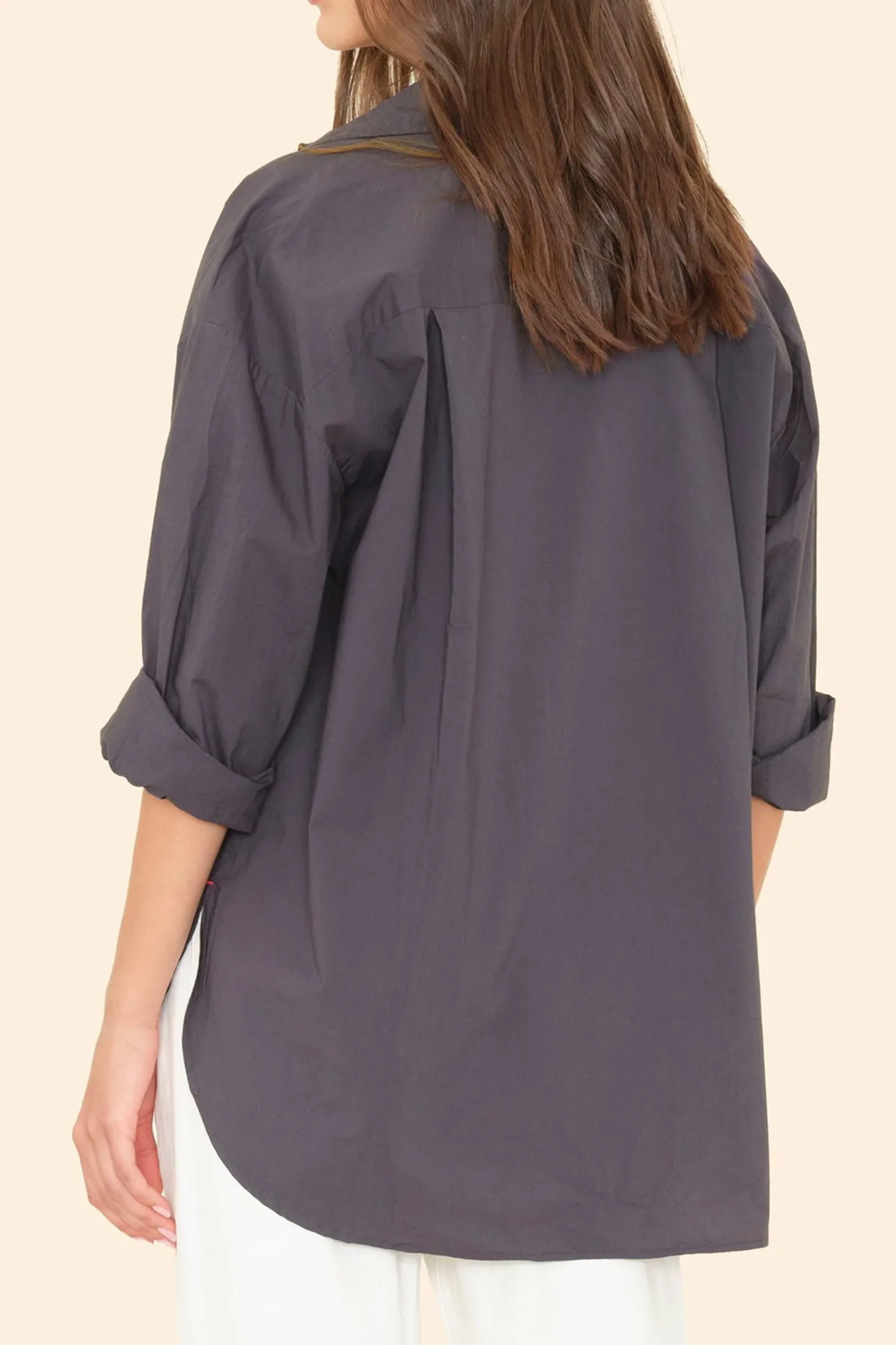 bluse_sydney_in_cinder_bl_3.webp Xírena Blusen & Tops<Bluse Sydney in Cinder Blue