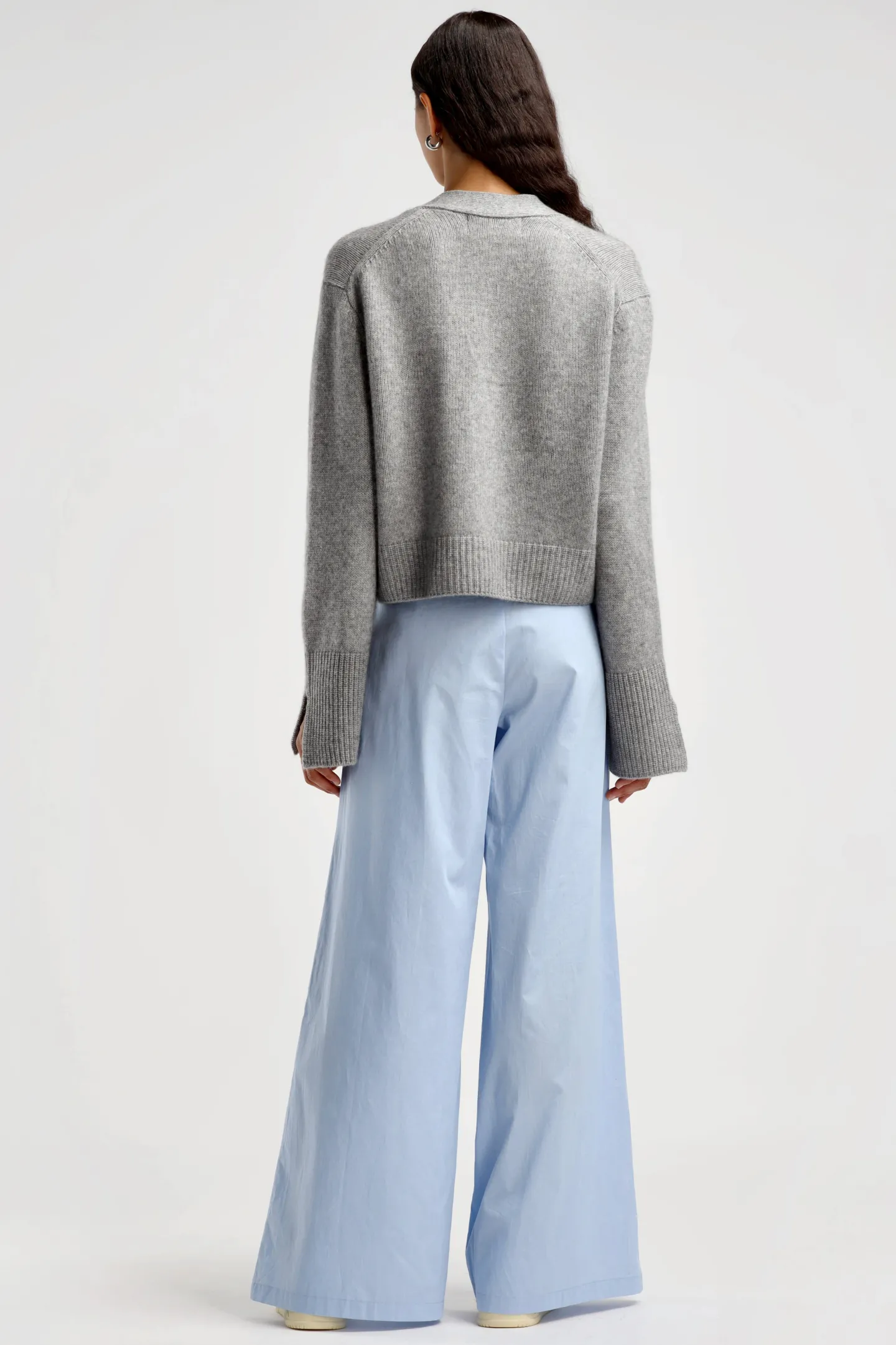 cardigan_paix_in_light_gr_3.webp Ladneri Strickjacken<Cardigan Paix in Light Grey