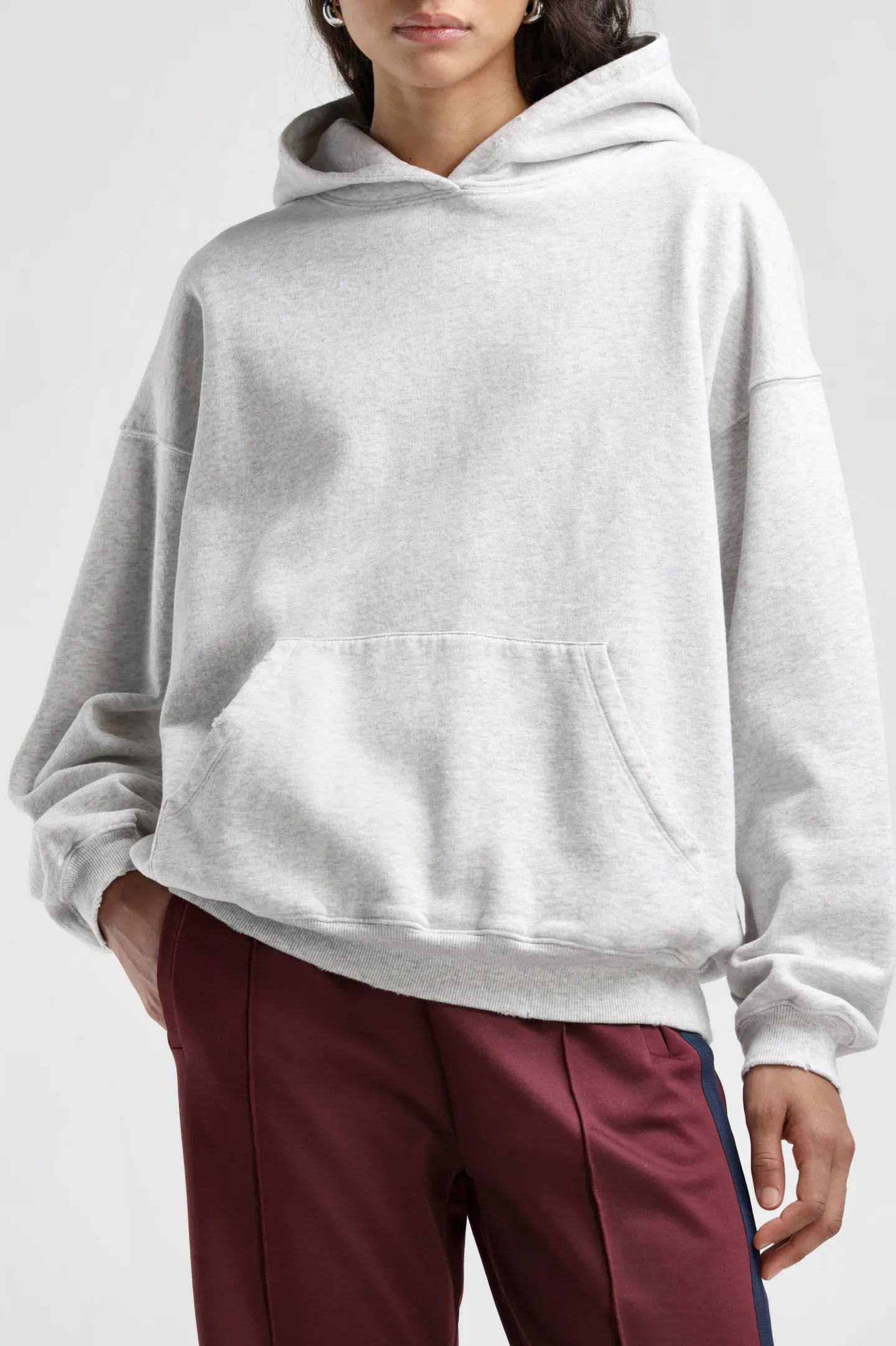 hoodie_clichy_in_grey_mel_2.webp Ladneri Hoodies & Sweatshirts<Hoodie Clichy in Grey Melange