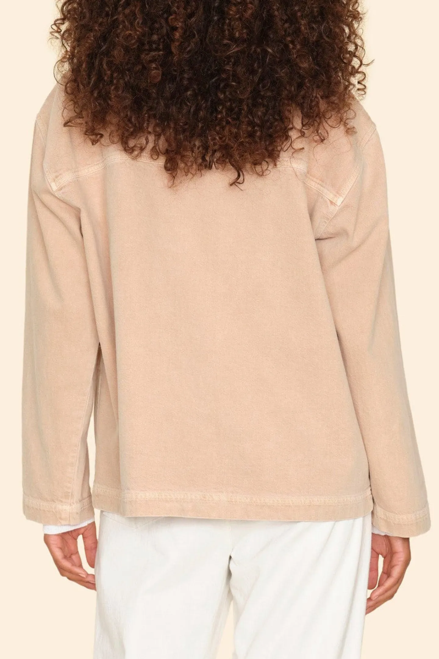 jacke_willis_in_khaki_3.webp Xirena Jacken & Westen<Jacke Willis in Khaki