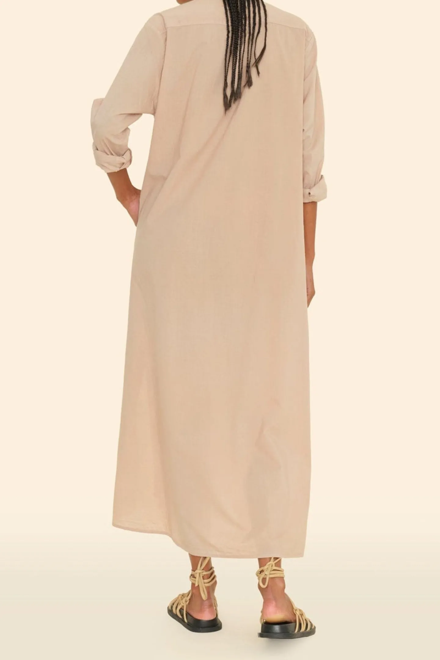 kleid_boden_in_sand_dolla_2.webp Xírena Kleider<Kleid Boden in Sand Dollar