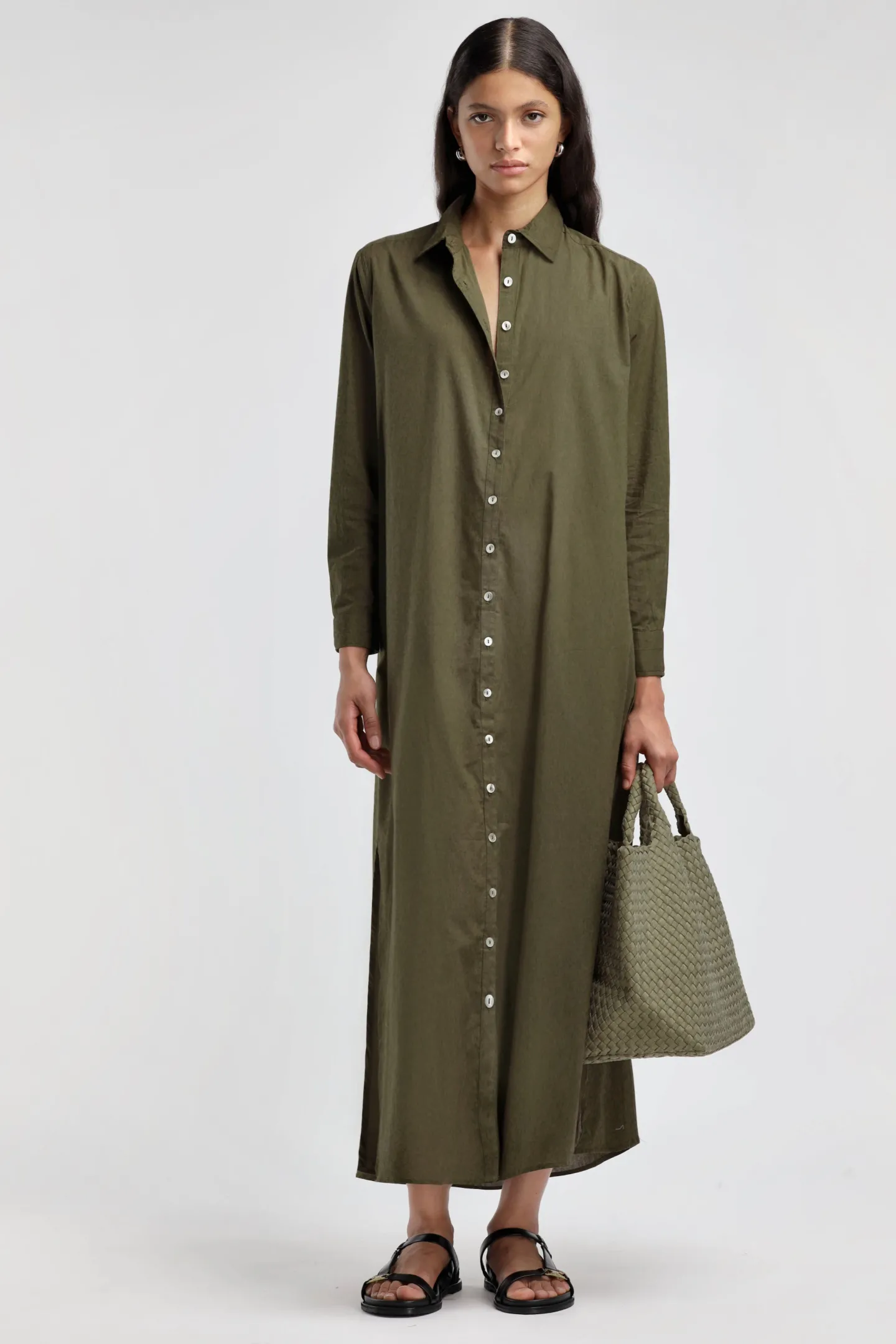kleid_lavenue_in_oliv_1.webp Ladneri Kleider<Kleid L'Avenue in Oliv