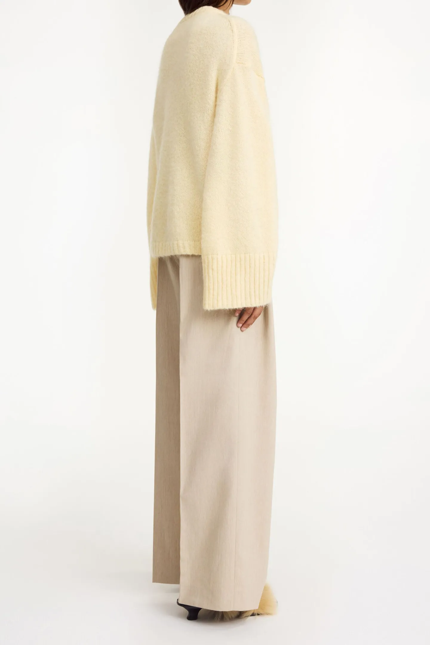 pullover_cierra_in_sea_mi_3.webp by Malene Birger Pullover<Pullover Cierra in Sea Mist