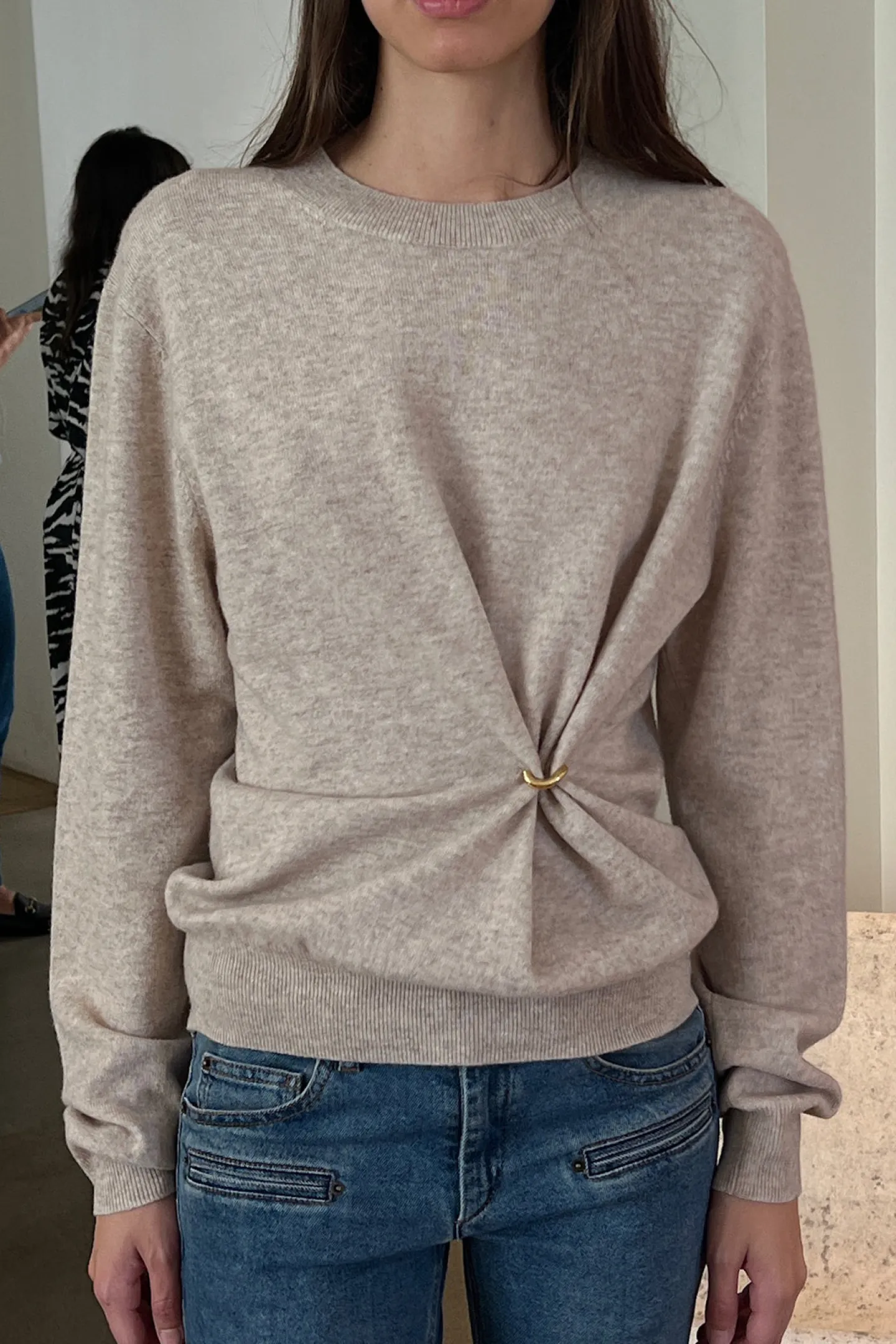pullover_ilaria_in_light__1.webp Isabel Marant Pullover<Pullover Ilaria in Light Beige