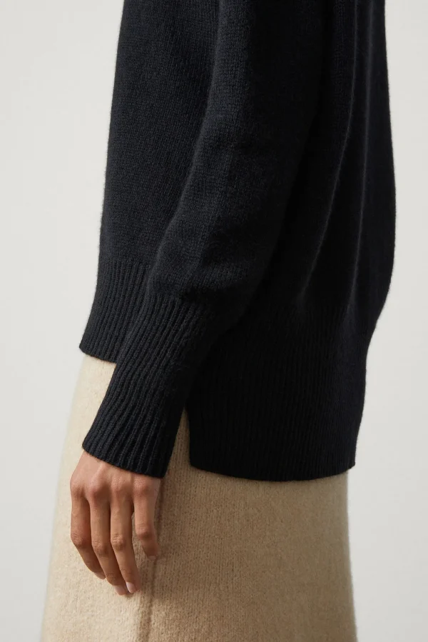 Lisa Yang Pullover<Pullover Mila in Schwarz