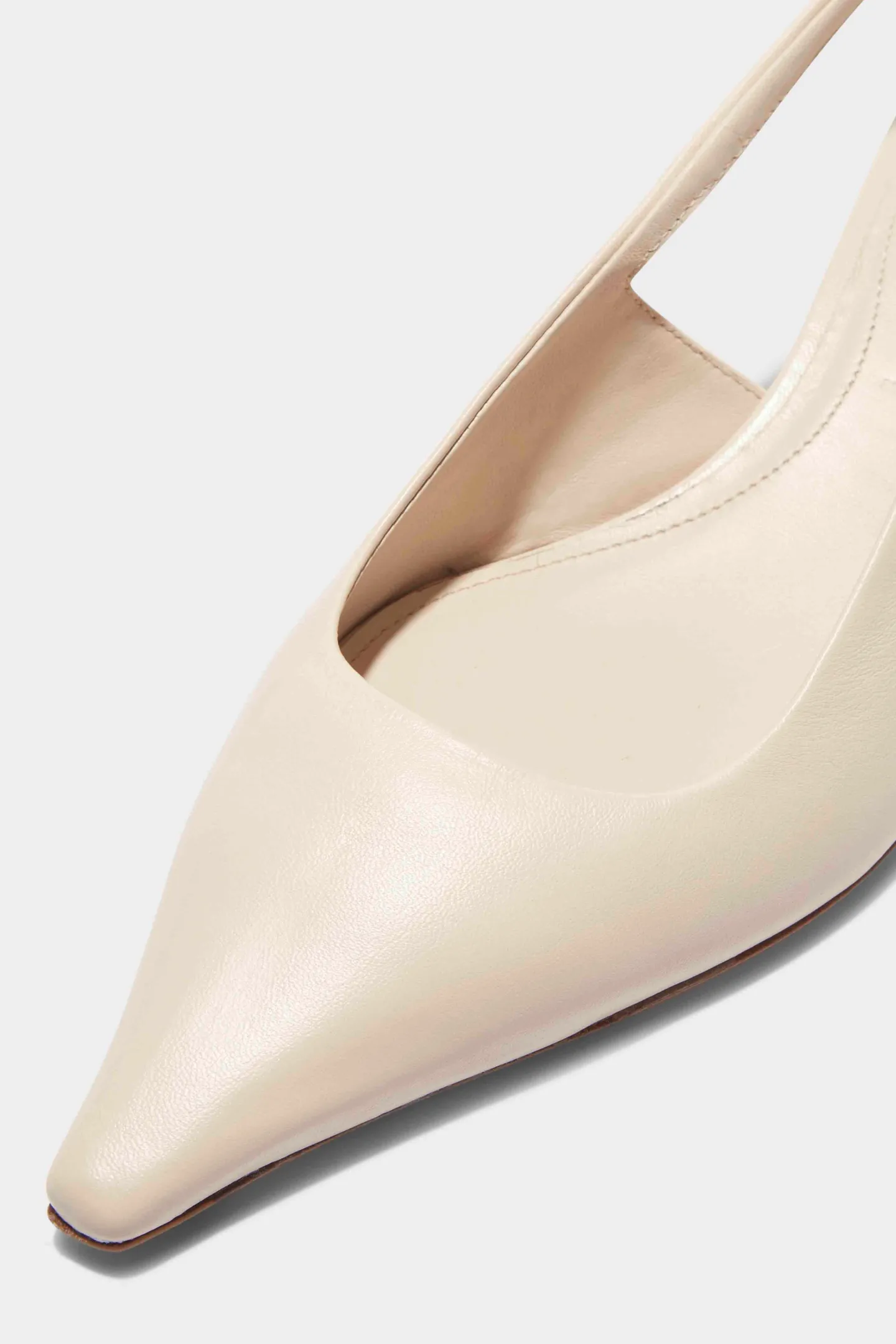 pumps_catrina_in_creamy_2.webp aeyde Heels<Pumps Catrina in Creamy