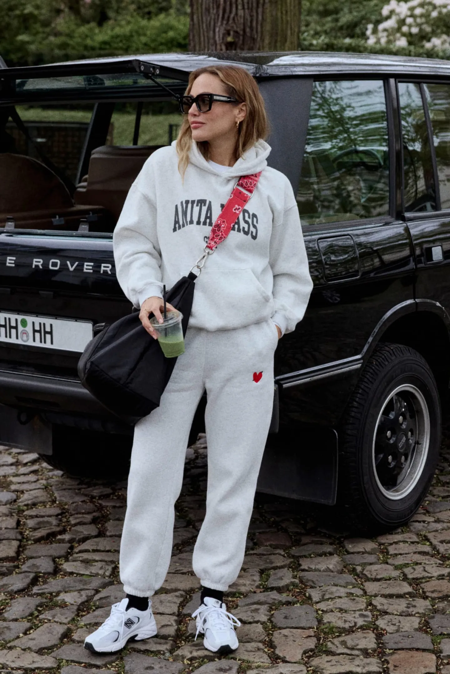sweatpants_heart_in_vinta_1.webp Anita Hass Gym Hosen & Jumpsuits<Sweatpants 'Heart' in Vintage Grey