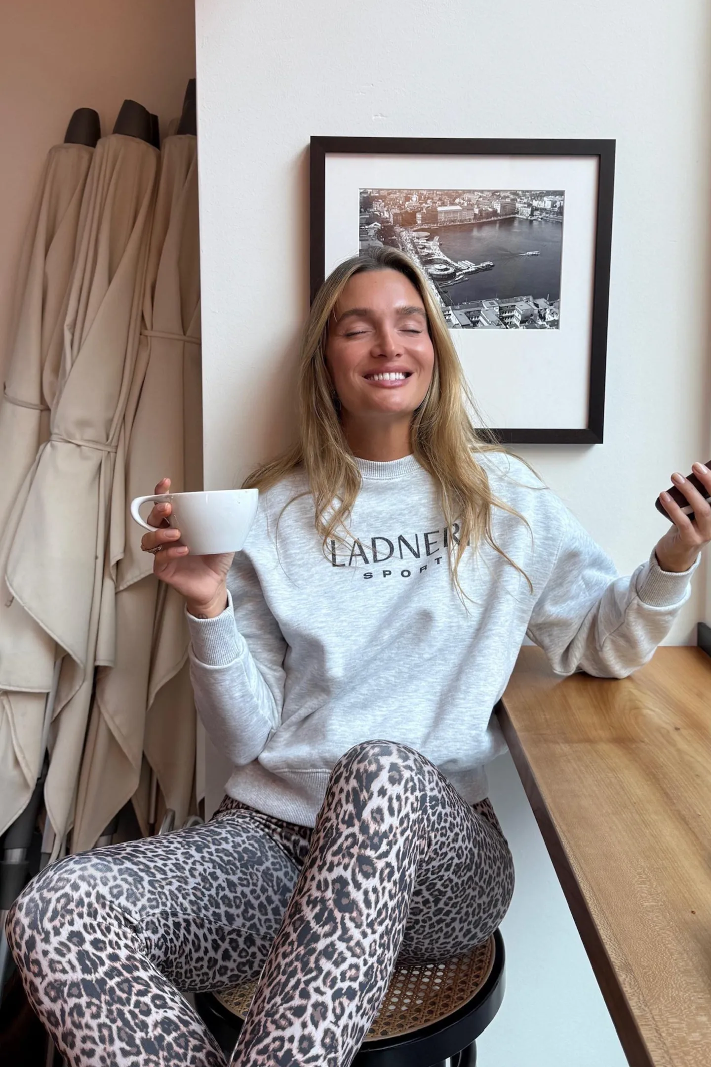 sweatshirt_lquipe_in_vint_4.webp Ladneri Hoodies & Sweatshirts<Sweatshirt L’Équipe in Vintage Grey