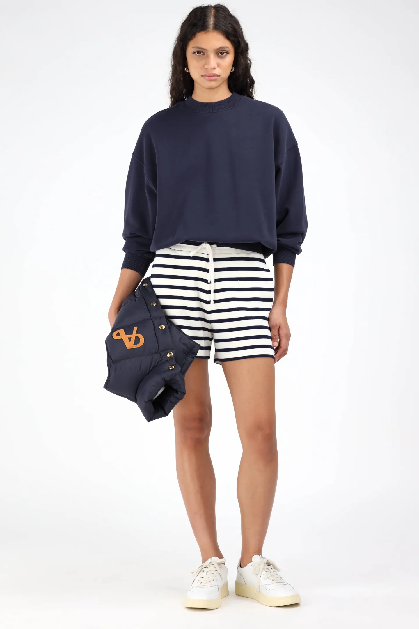 sweatshirt_montmartre_in__1-3.webp Ladneri Hoodies & Sweatshirts<Sweatshirt Montmartre in Dark Navy