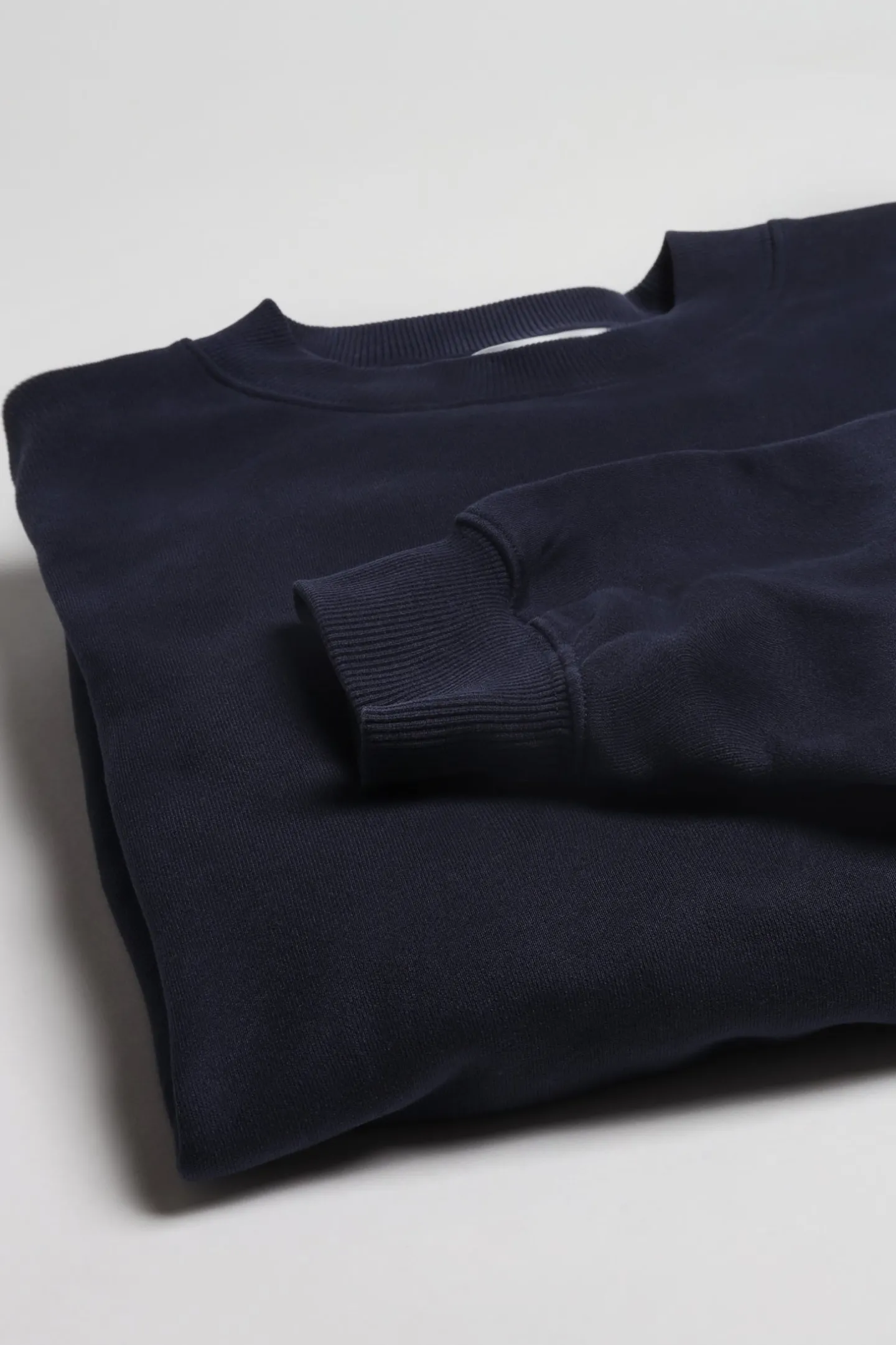 sweatshirt_montmartre_in__10.webp Ladneri Hoodies & Sweatshirts<Sweatshirt Montmartre in Dark Navy