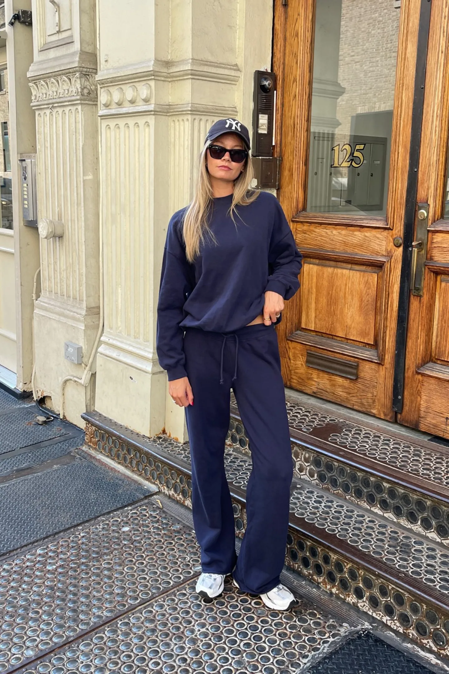 sweatshirt_montmartre_in__7-3.webp Ladneri Hoodies & Sweatshirts<Sweatshirt Montmartre in Dark Navy