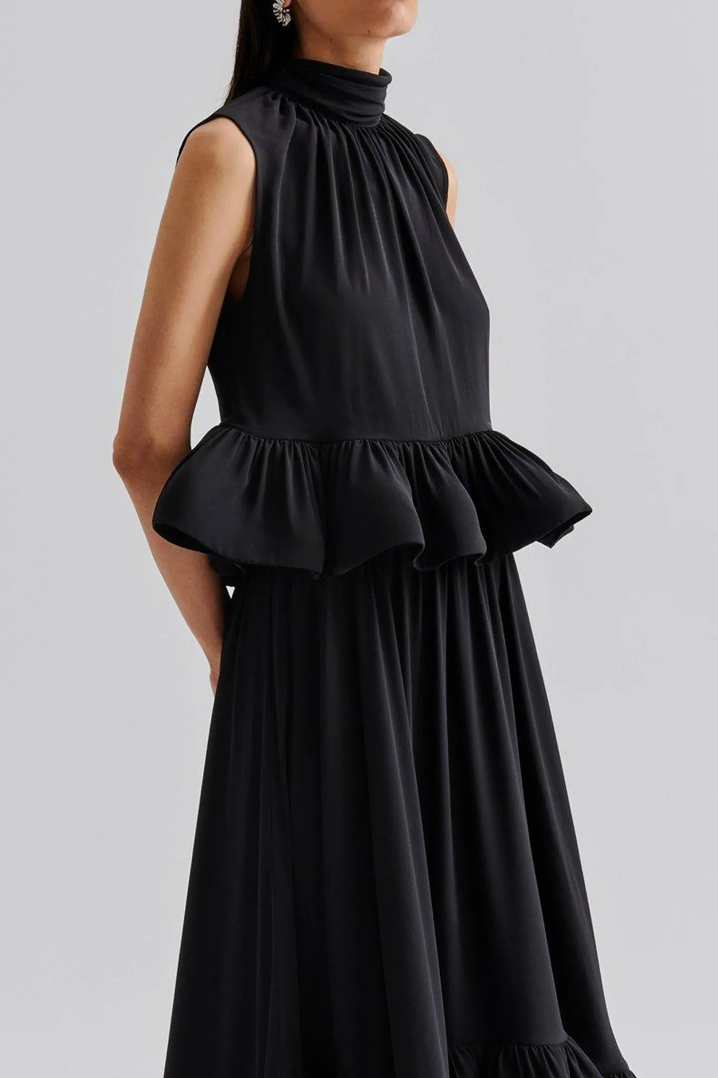 top_lune_in_schwarz_2.webp Malina Blusen & Tops<Top Lune in Schwarz