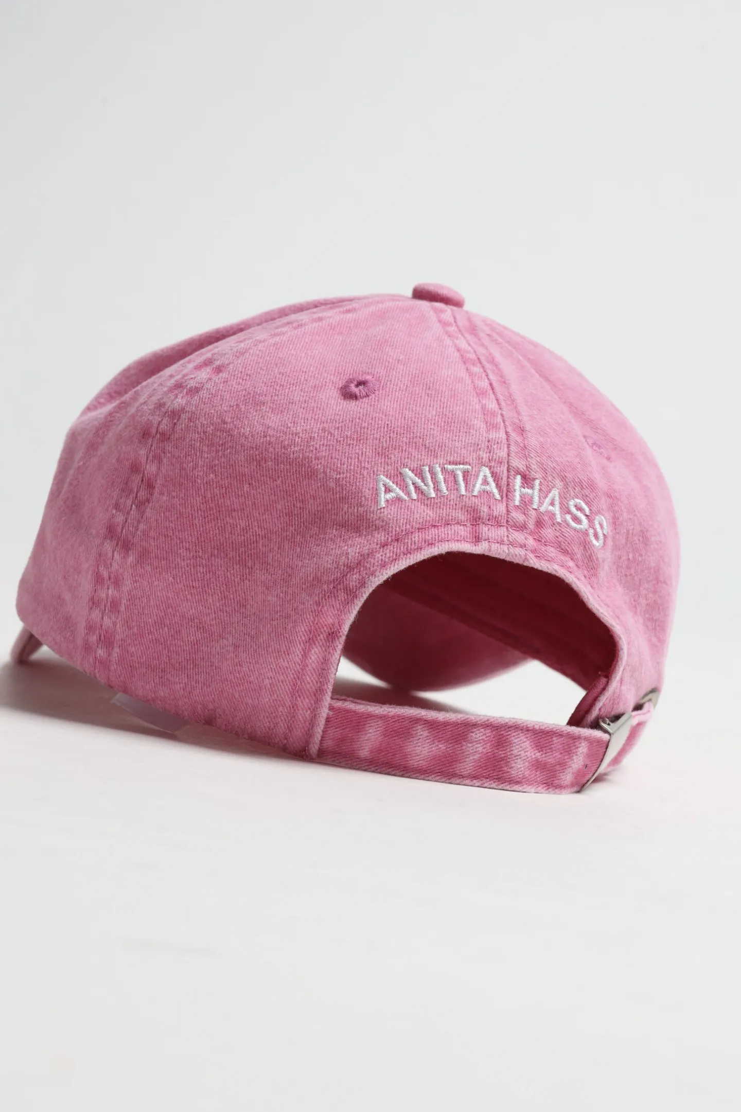 cap_heart_in_washed_pink_4.webp Anita Hass Caps & Mützen<Cap 'Heart' in Washed Pink