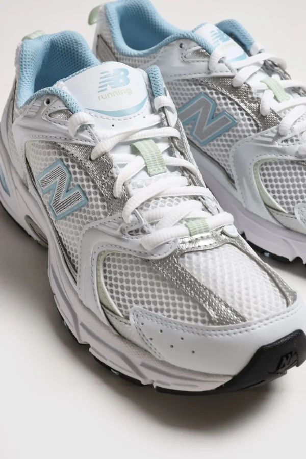New Balance Sneaker | Low Top<Sneaker 530 in White/Silver Metallic