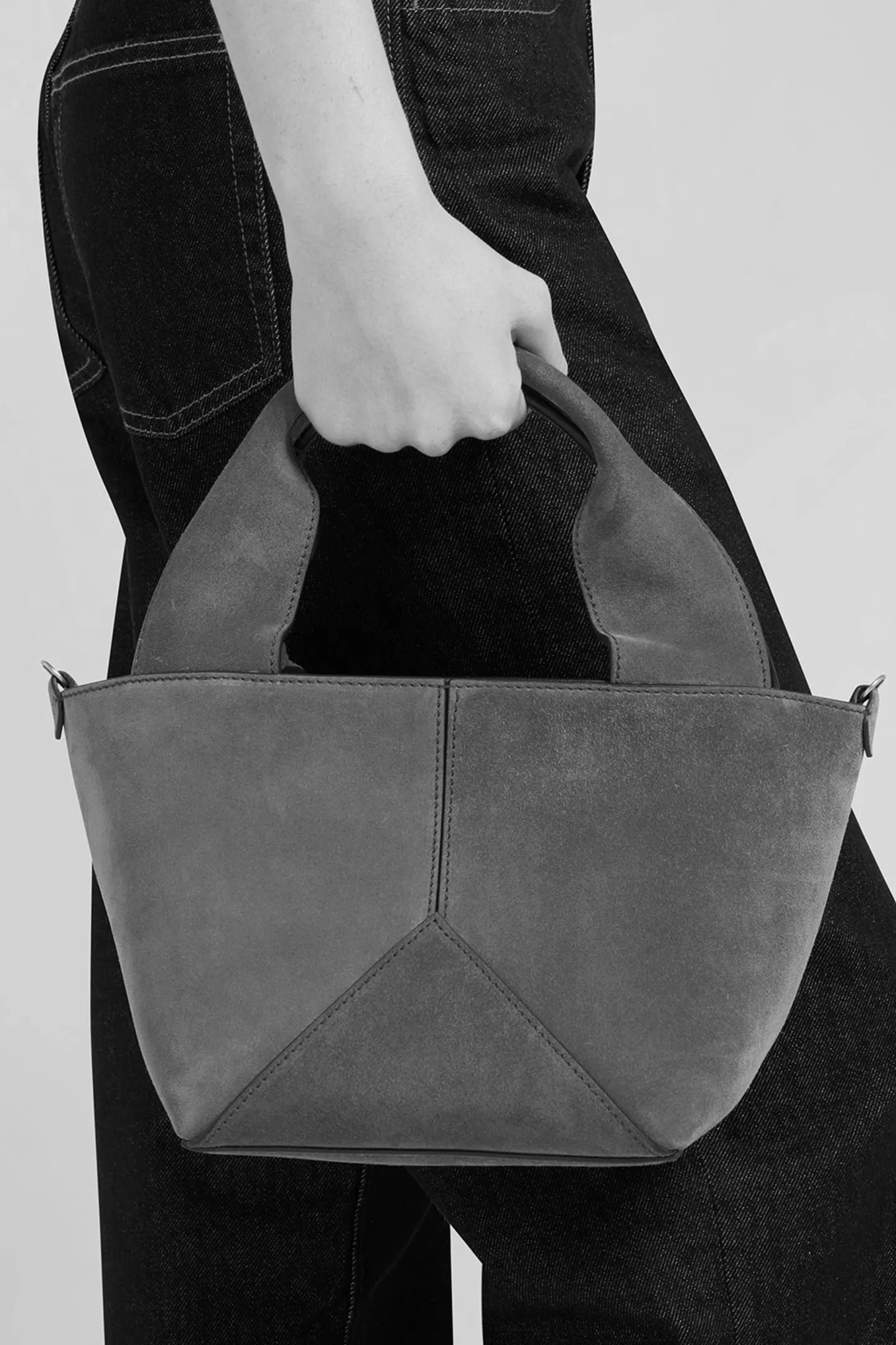 tasche_market_mini_in_eme_4.webp Métier Handtaschen | Crossbody<Tasche Market Mini in Emerald