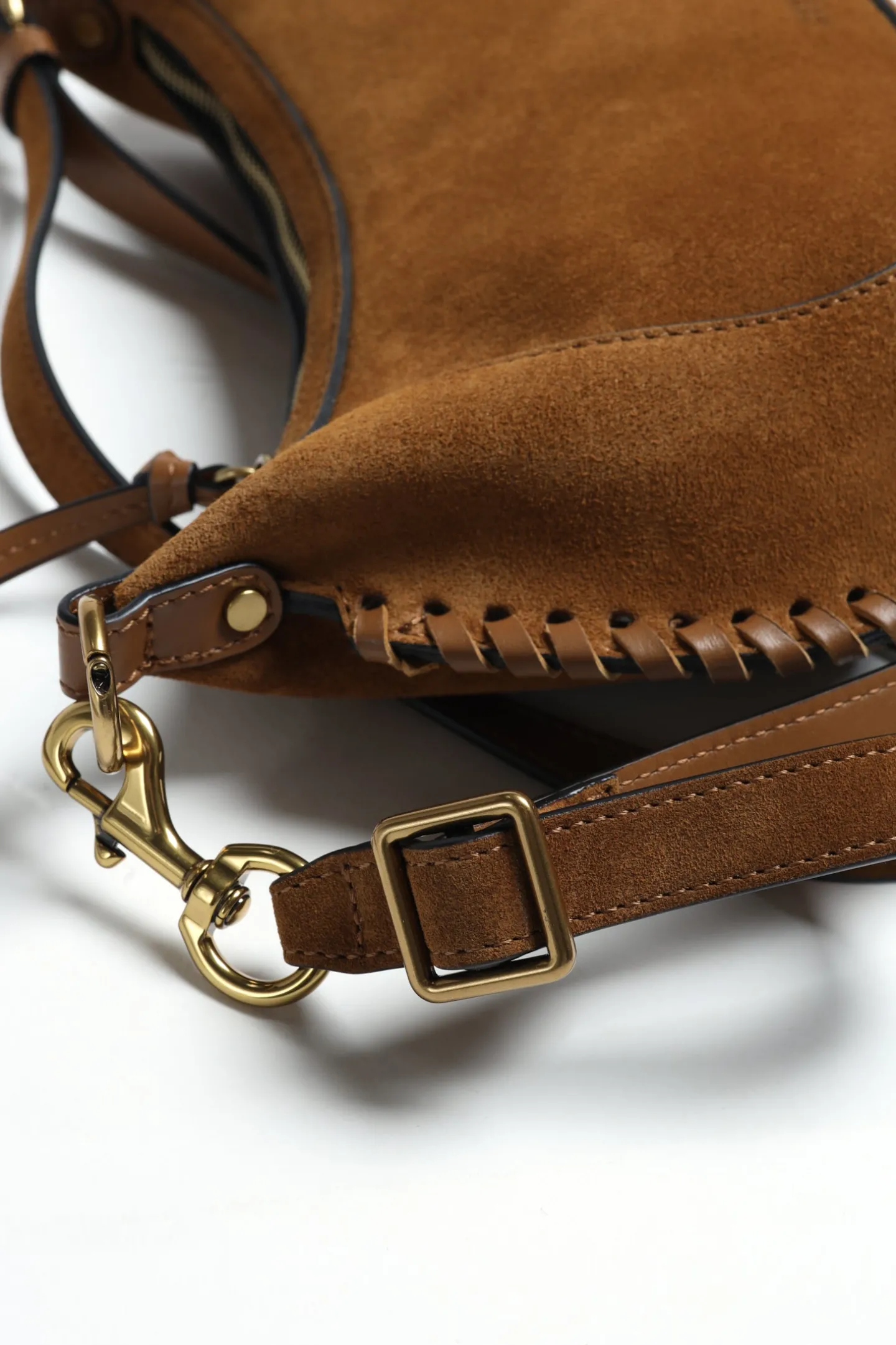 tasche_oskan_moon_suede_i_2.webp Isabel Marant Schultertaschen | Crossbody<Tasche Oskan Moon Suede in Cognac