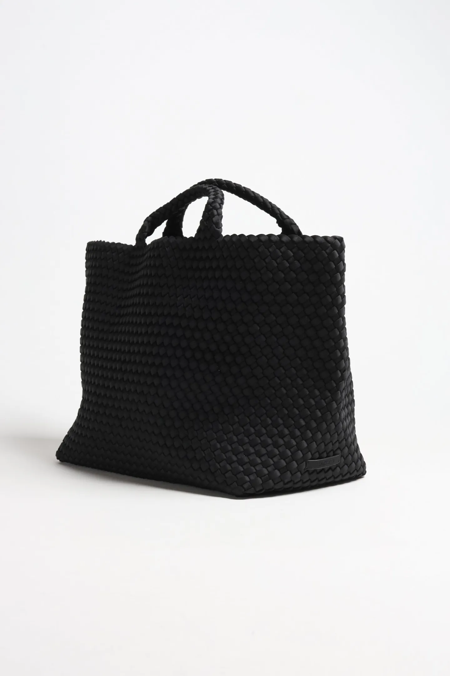 tasche_st_barths_large_in_5-3.webp Naghedi Shopper | Schultertaschen<Tasche St. Barths Large in Onyx